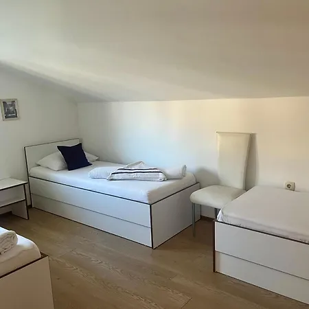 公寓 Magic River View *