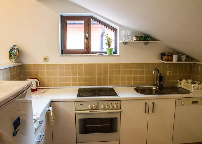 アパート Magic River View モスタル