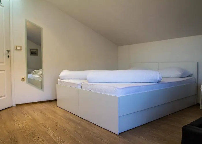 Magic River View * モスタル