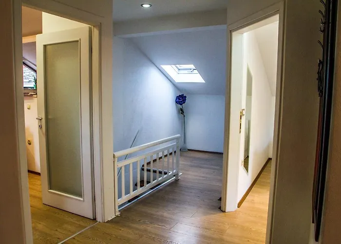 Magic River View アパート